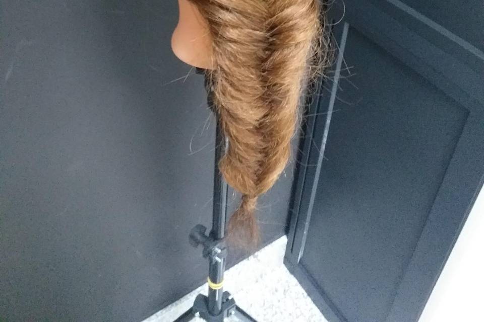 Trenza espiga novia