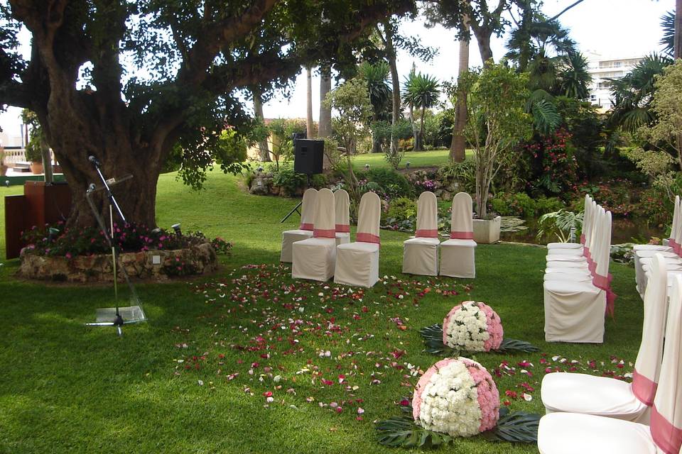 Grandes jardines para celebración