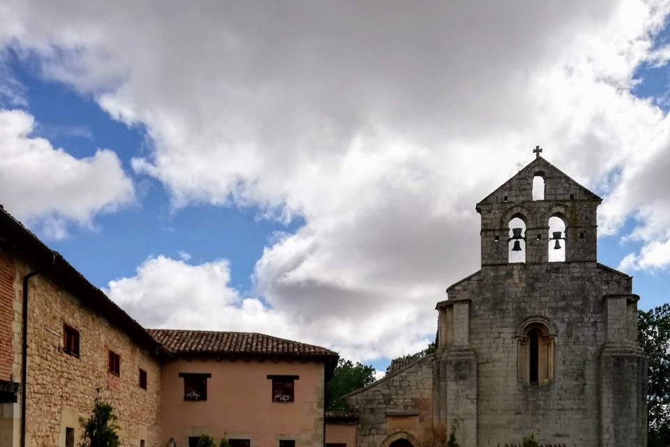 Patio iglesia