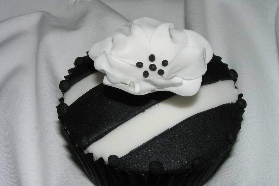 Cupcake blanco y negro