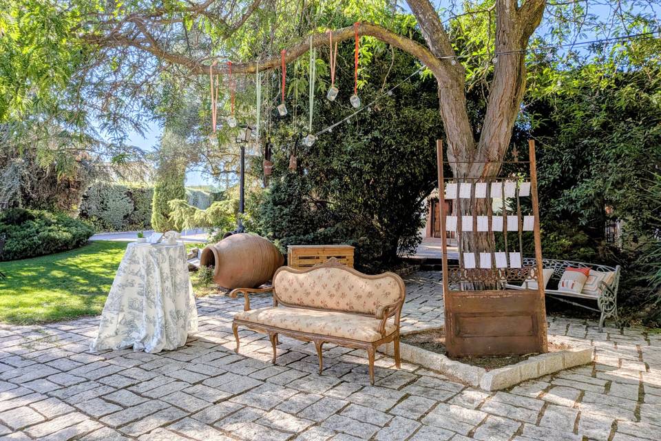 Seating plan en el jardin