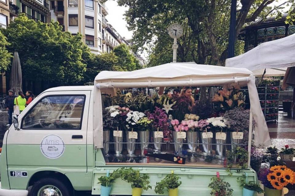 Amis Flower Truck