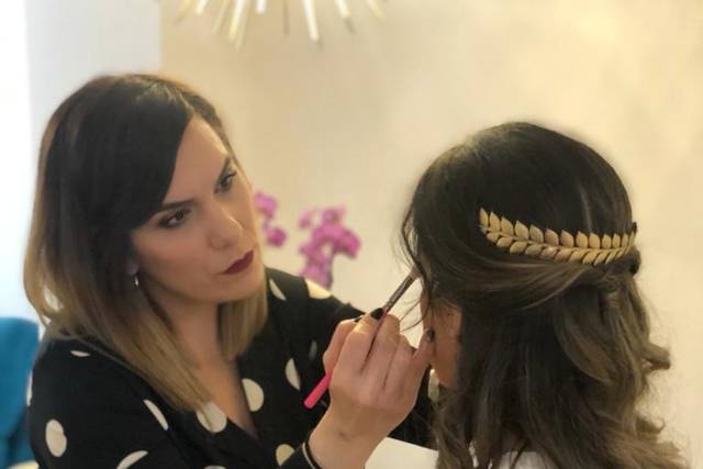 Ana Lobo - Maquilladora Profesional