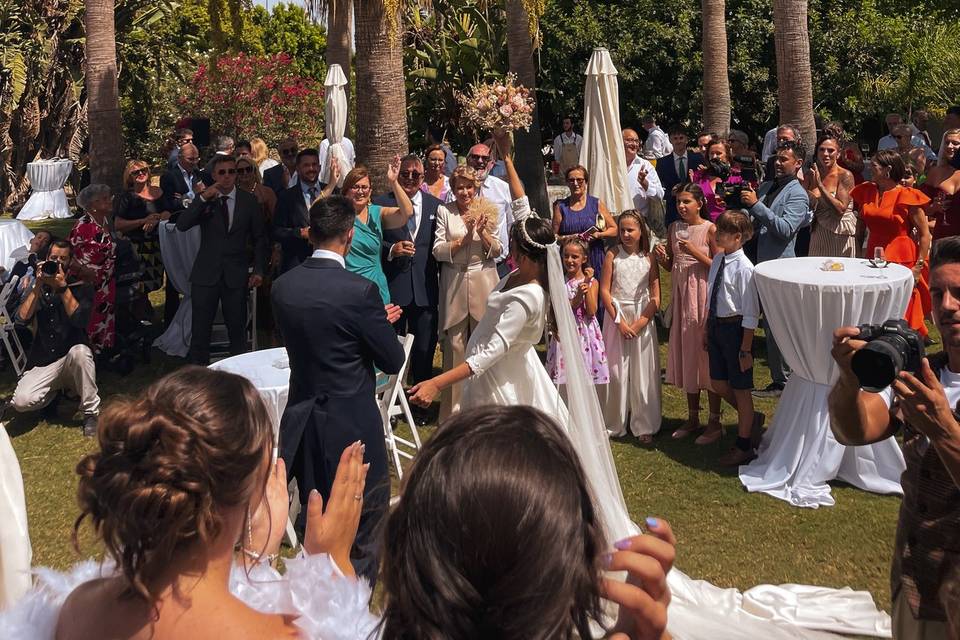 Recibimiento a los novios