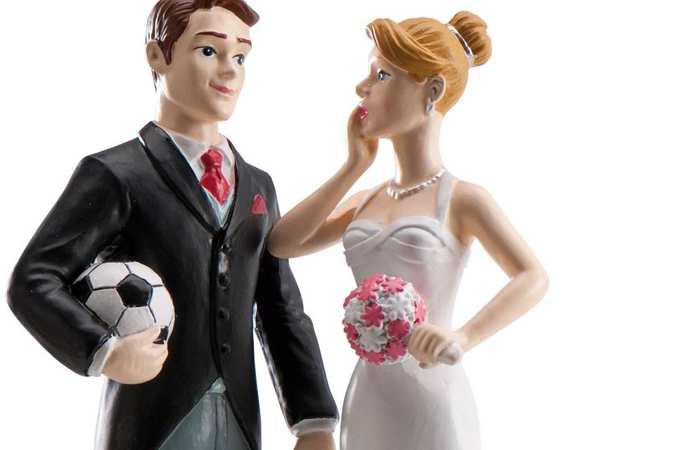 Figura pastel boda fútbol