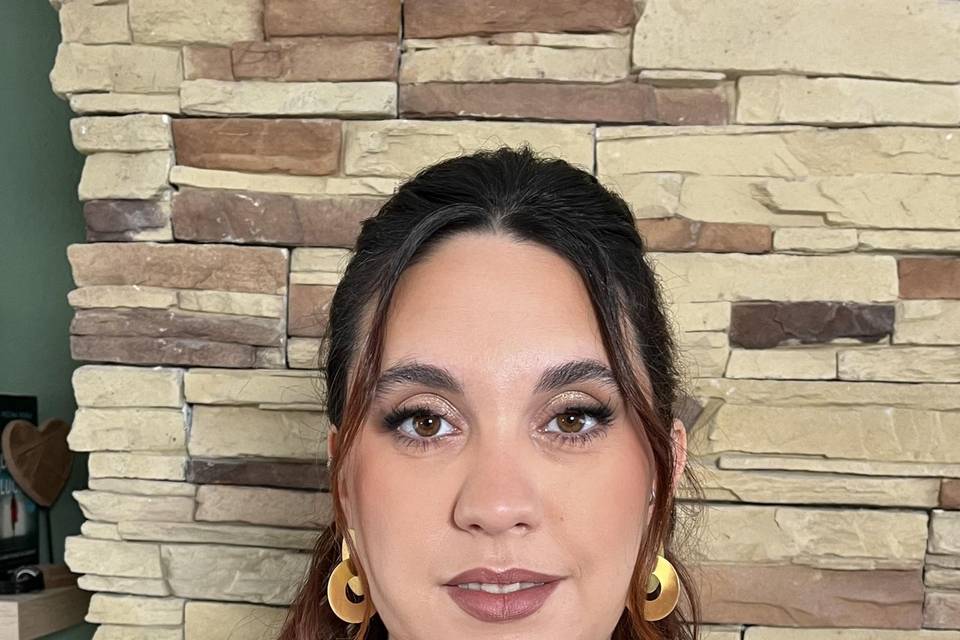 María, invitwda