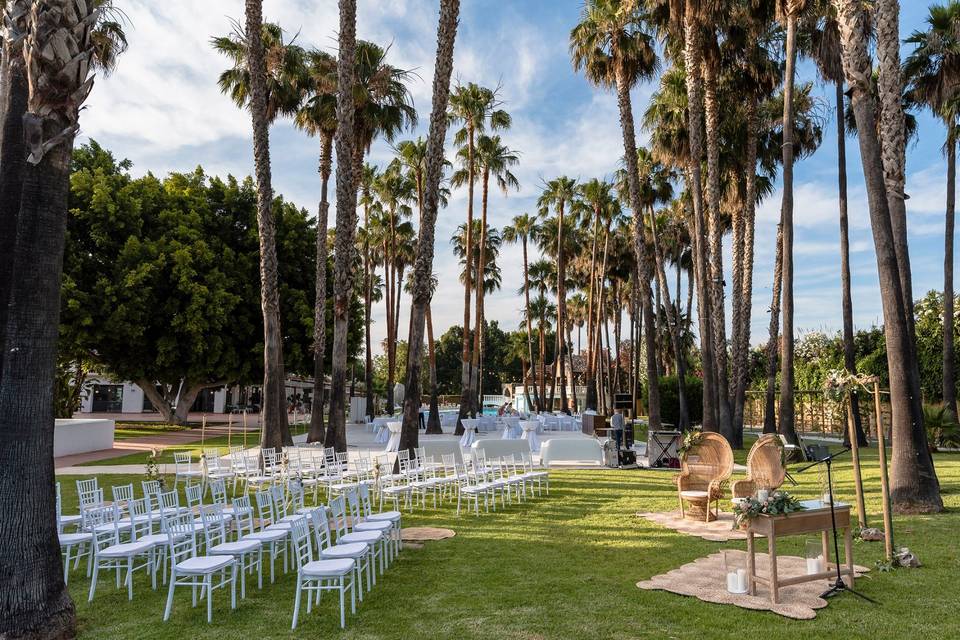 Ceremonia civil zona jardín