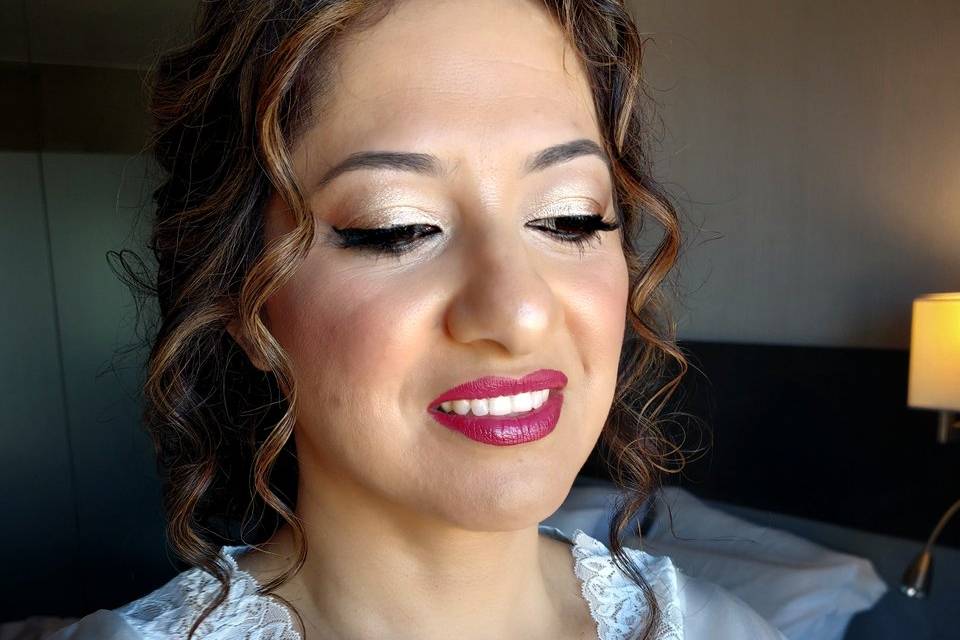 Maquillaje de novia con muvha