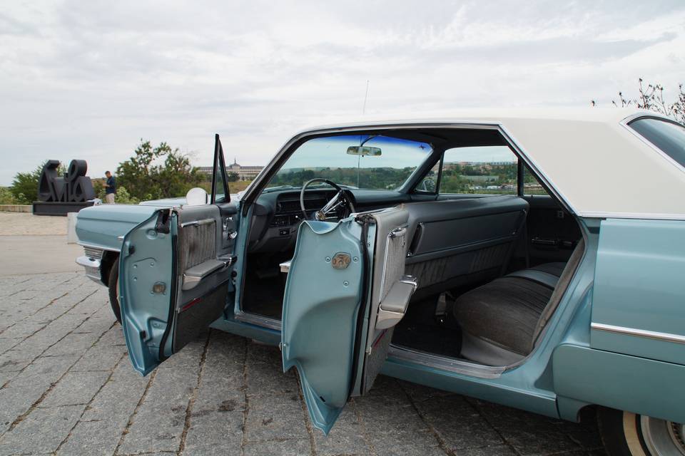 Interior Cadillac Deville