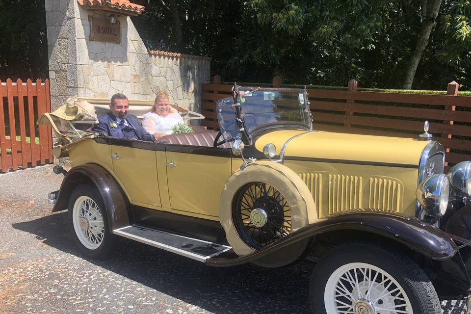 Desoto six 1930