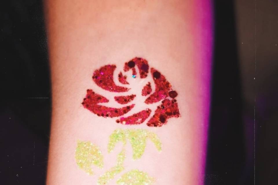 Glitter tattoo