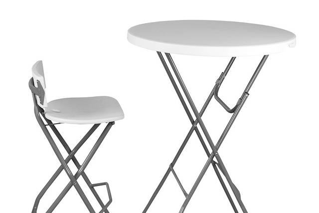 Mesas y sillas de catering