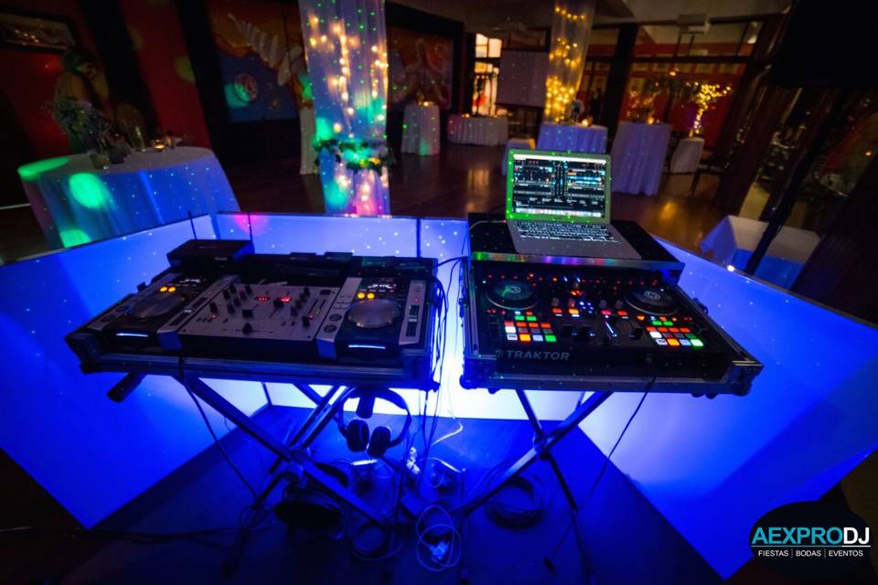 DJ Aexpro - Sonido & Iluminación