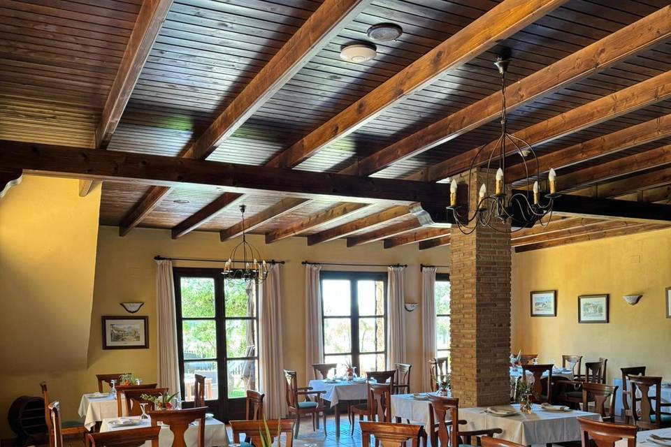 Zona de comedor interior