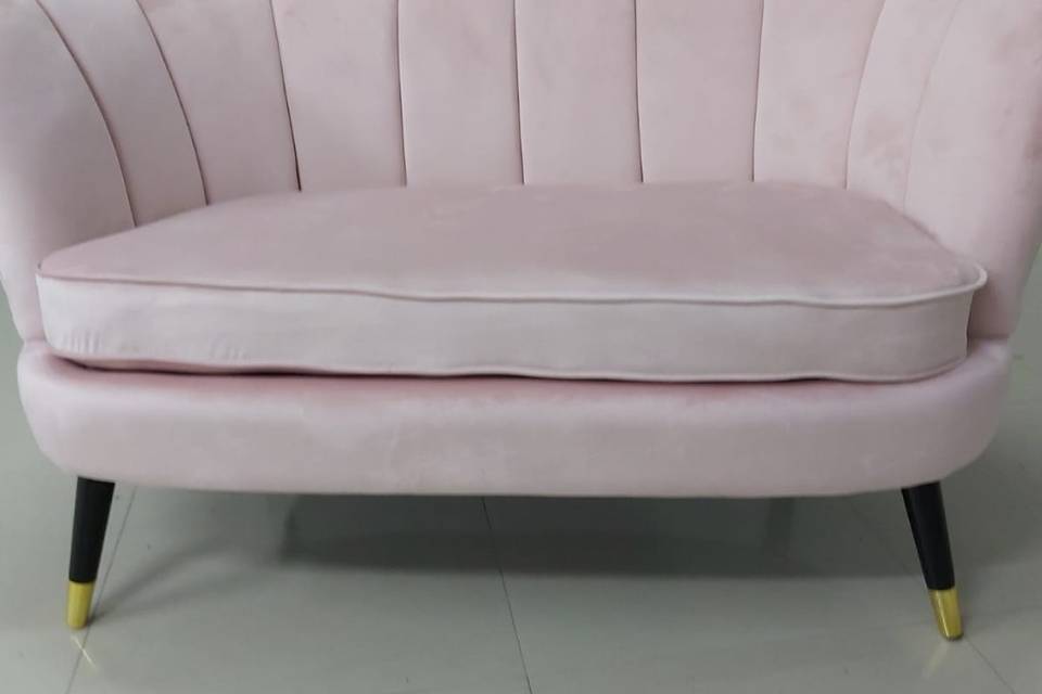 Sofá velvet rosa