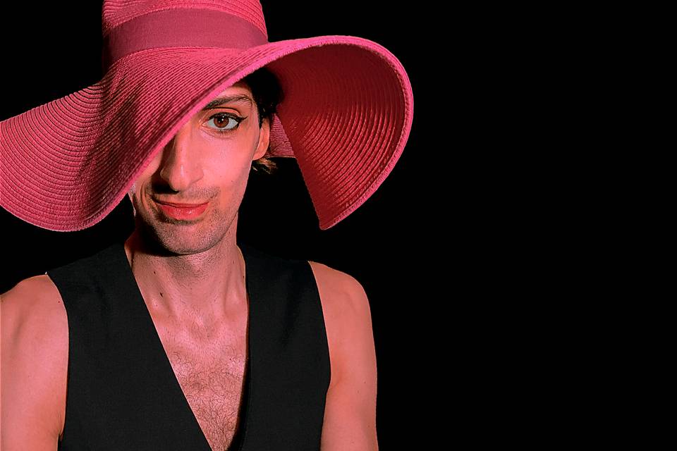 Daniels Rico, Broadway style