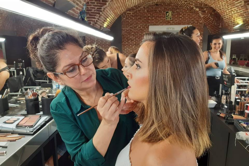 Maquillaje en proceso