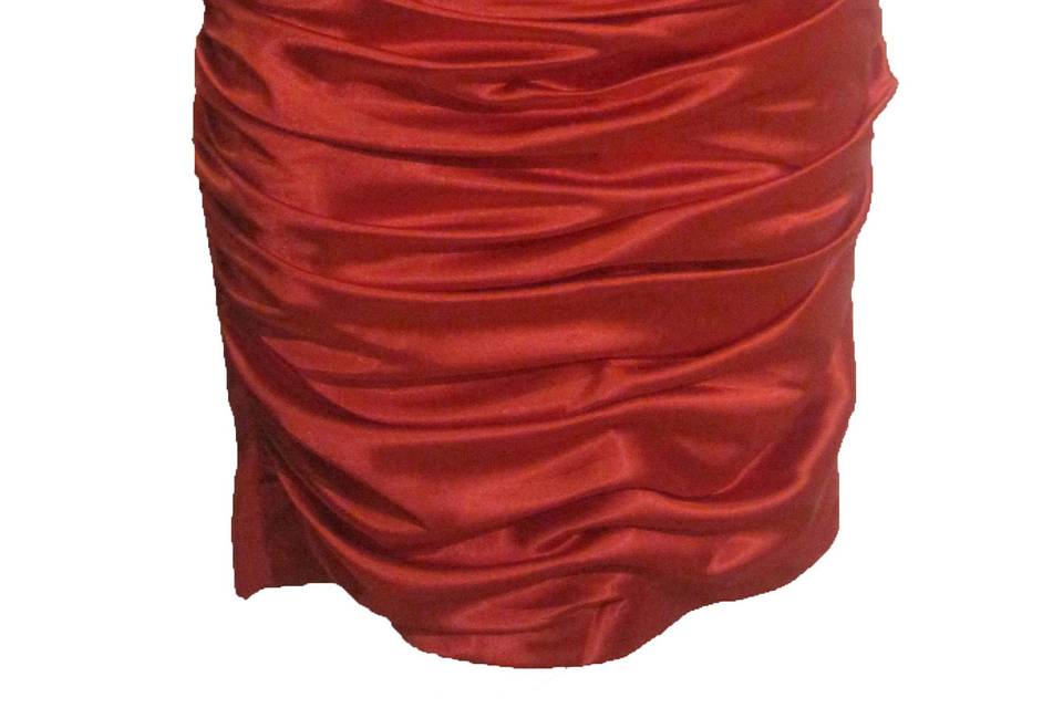 Vestido corto rojo drapeado
