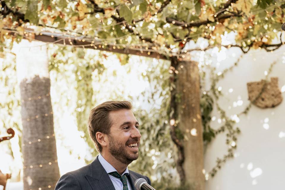 Hablando sobre los novios