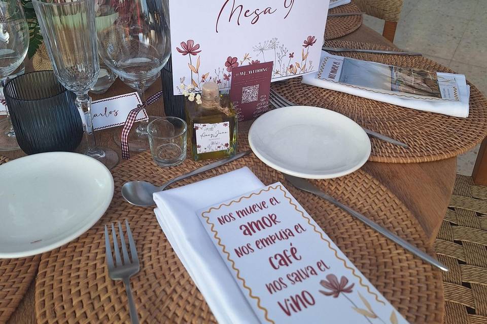 Decoración mesa boda