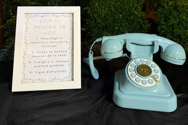 Teléfono azul