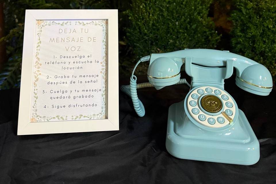 Teléfono azul
