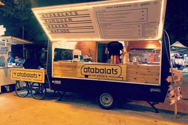 Food truck lateral