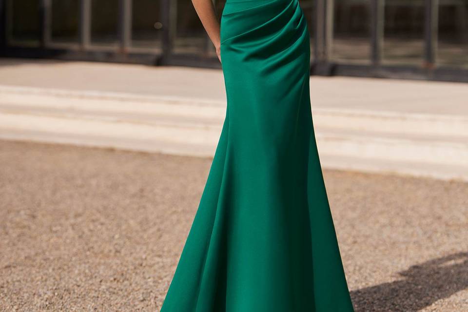 Invitada elegante
