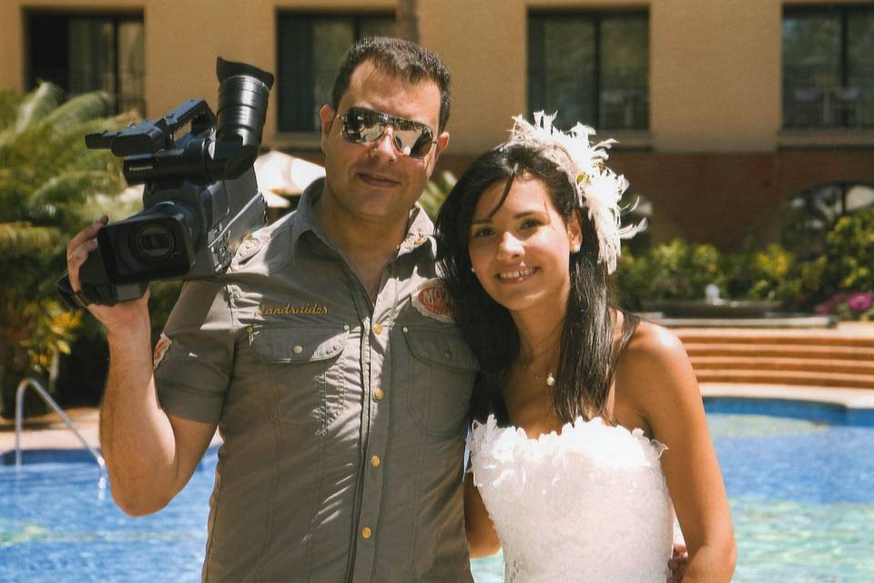 Con vanessa grabando su postboda