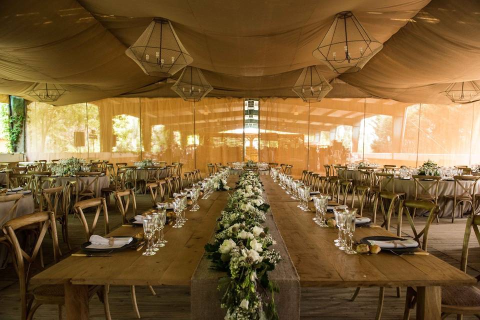 Banquete en el picadero cubierto