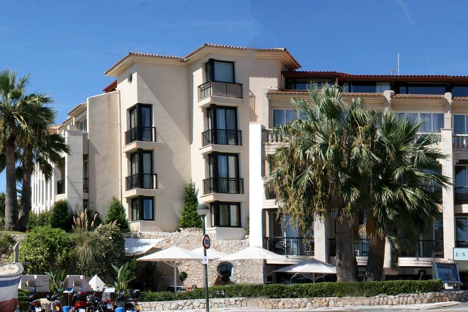 Vista del Hotel desde la playa