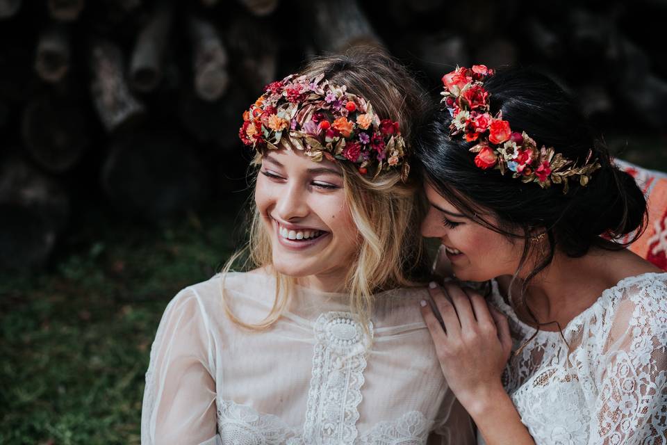 Novias con tocado