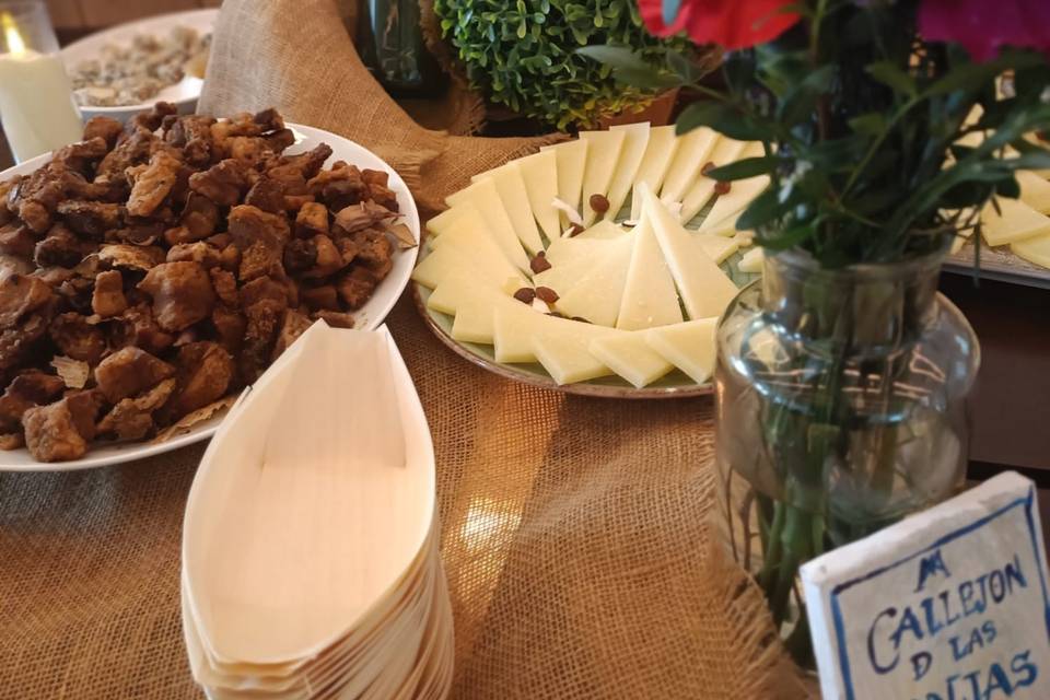 Quesos y chicharrones