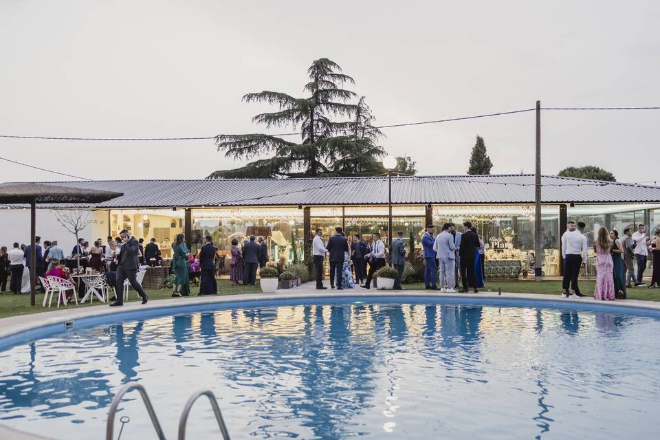 Jardines piscina