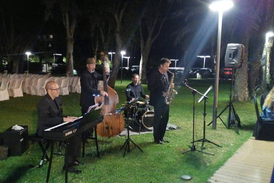 Boda en restaurante asiático