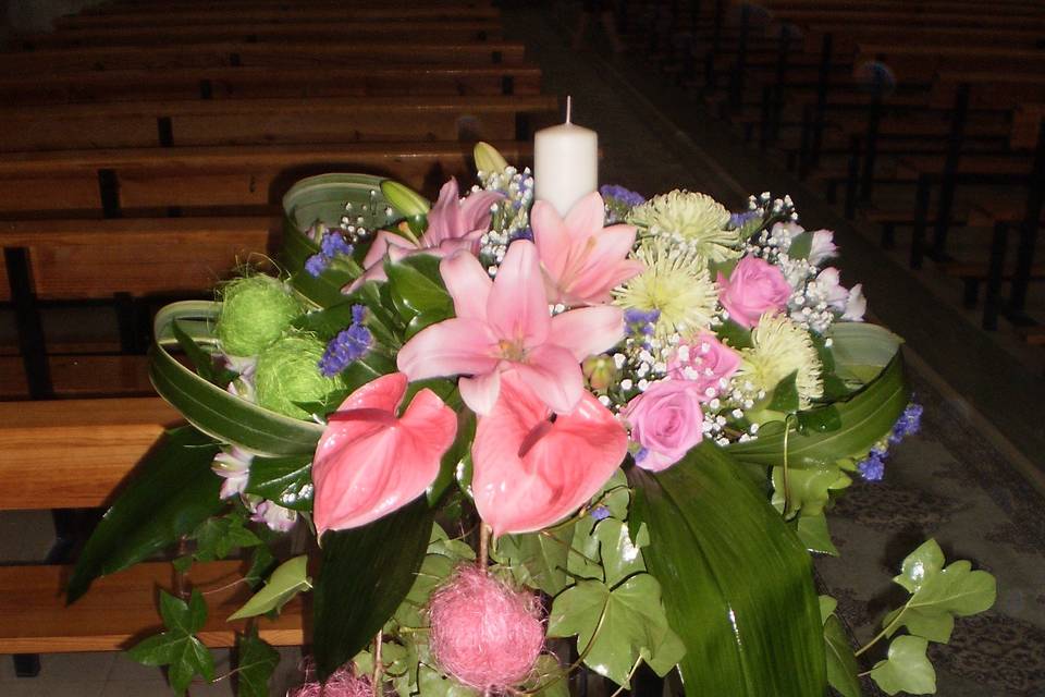 Flores en la iglesia