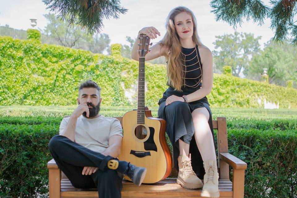 Sweet Folk Duo