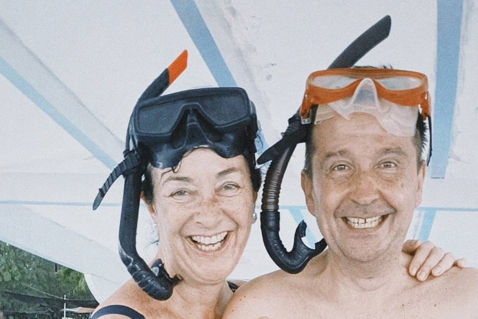 Pareja en Excursión de Snorkel por las Aguas de Bali