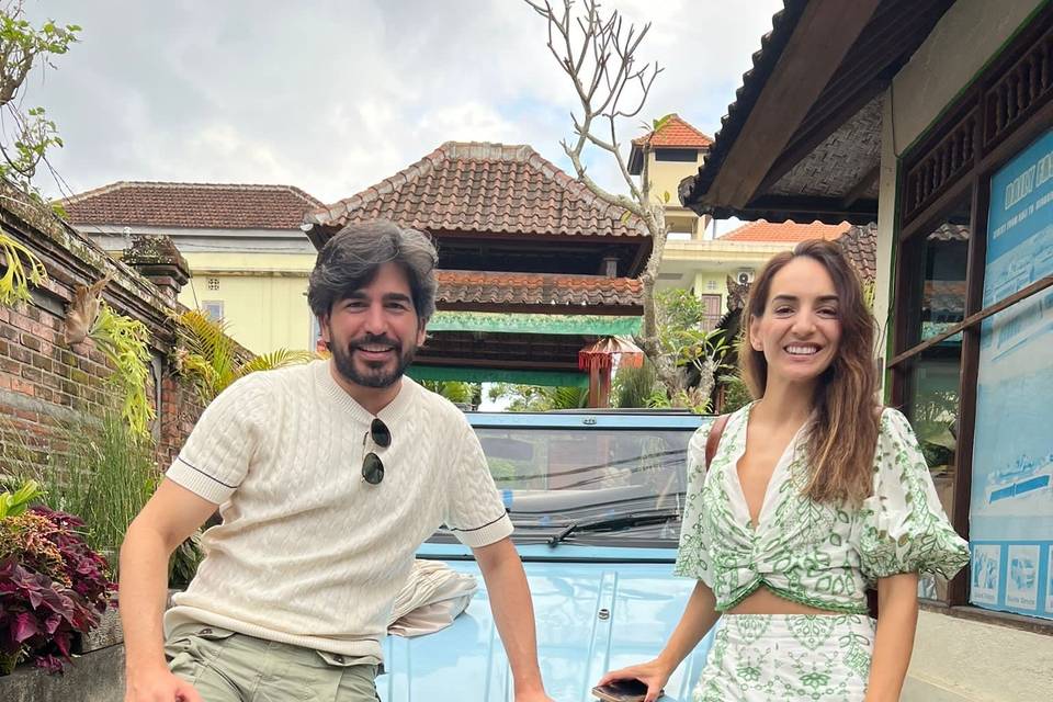 Selfie de Novios en los Arrozales de Bali: Luna de Miel
