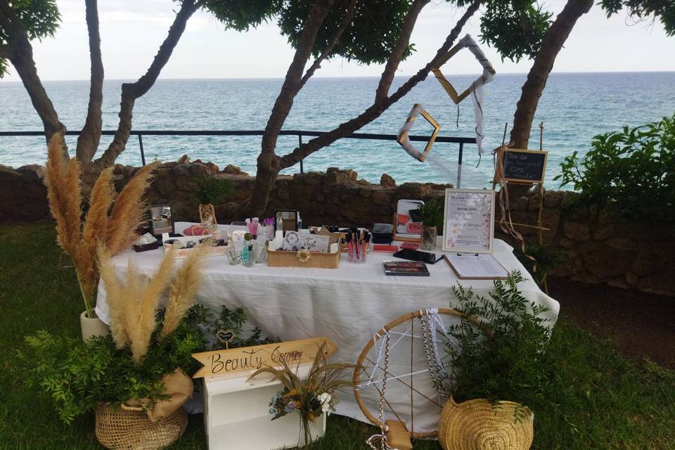 Beauty corner