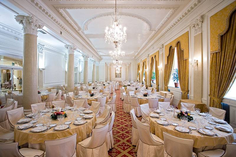 Banquete en Salón Imperial