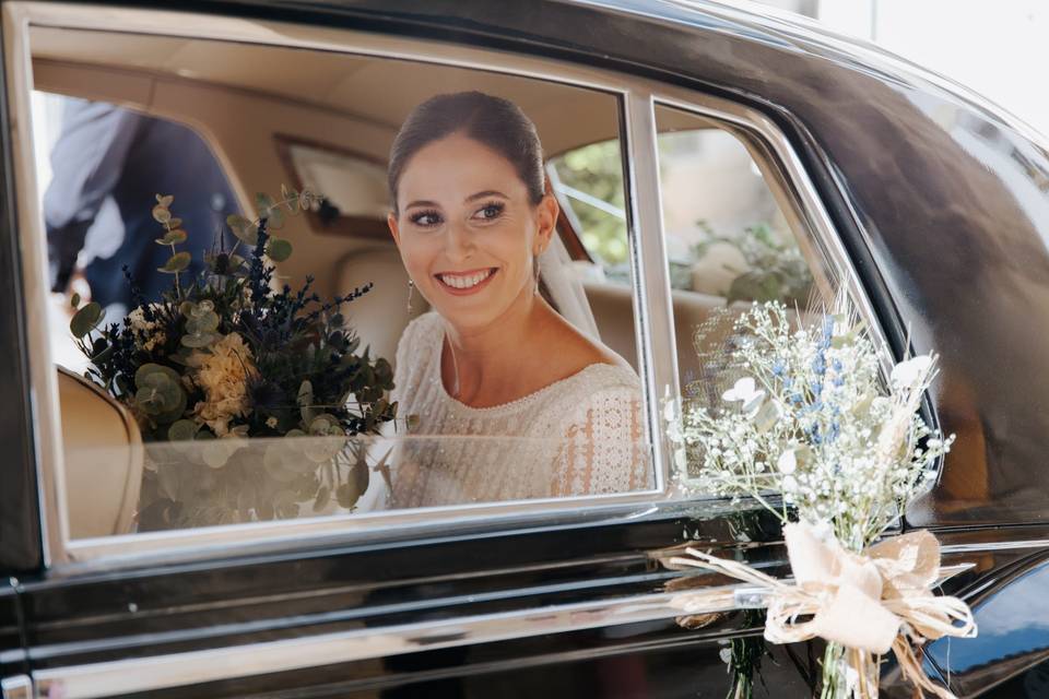 Ramo de novia + arreglo coche
