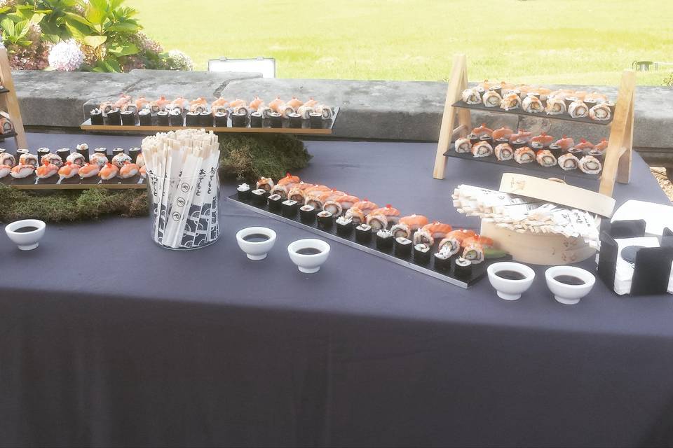 Mesa de sushi Catering Deloya