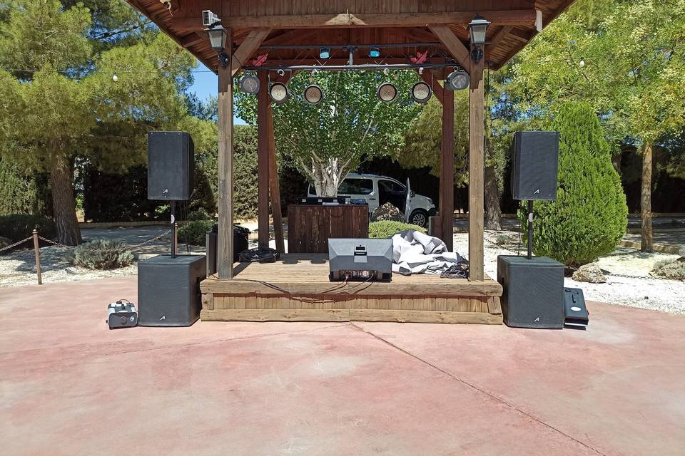 Montaje de sonido en boda