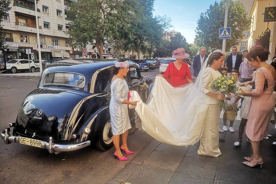 Llegada de la novia a la igles