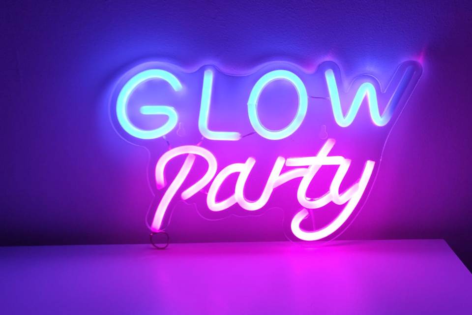 Glow party