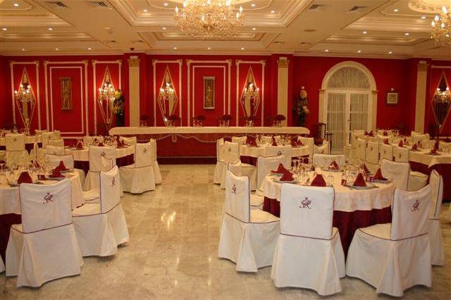 Salón rojo para Bodas