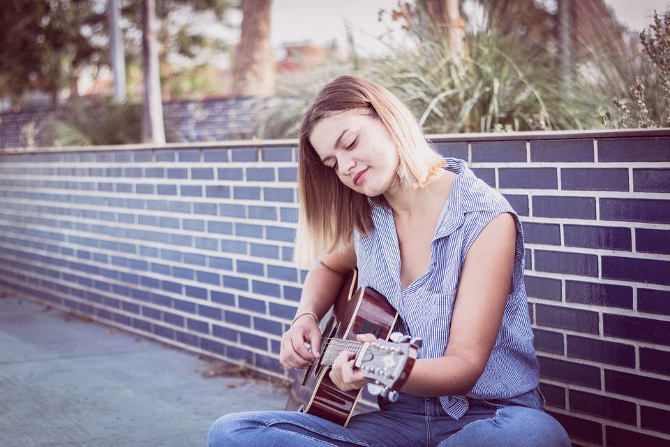 Shooting guitarra