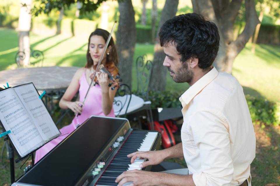 Serezade Music