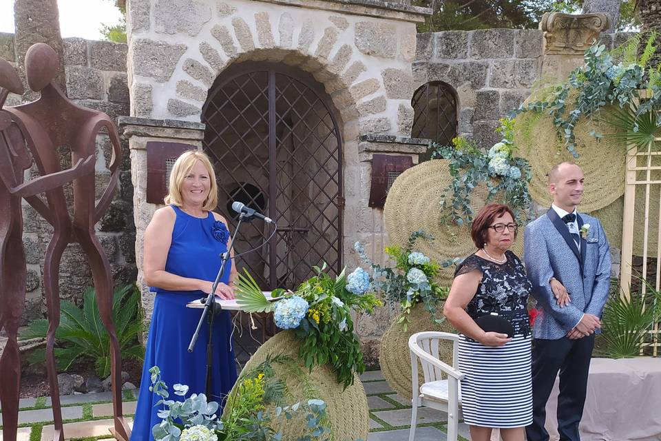 Remedios Maestra de ceremonias